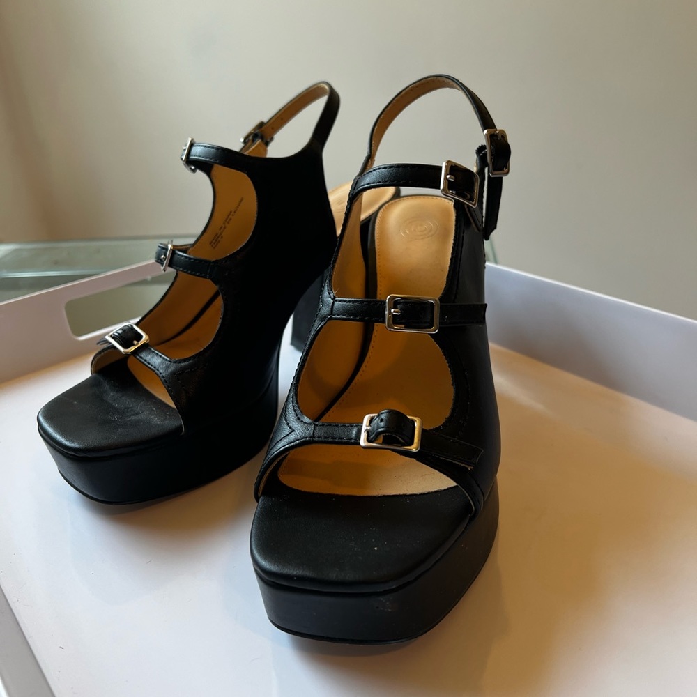 Urban outfitters platform triple strap chunky heel